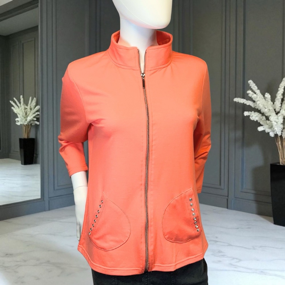 Onque Casual Womens Zip Up Jacket Color Apricot w/Studded Pockets Size Small NWT